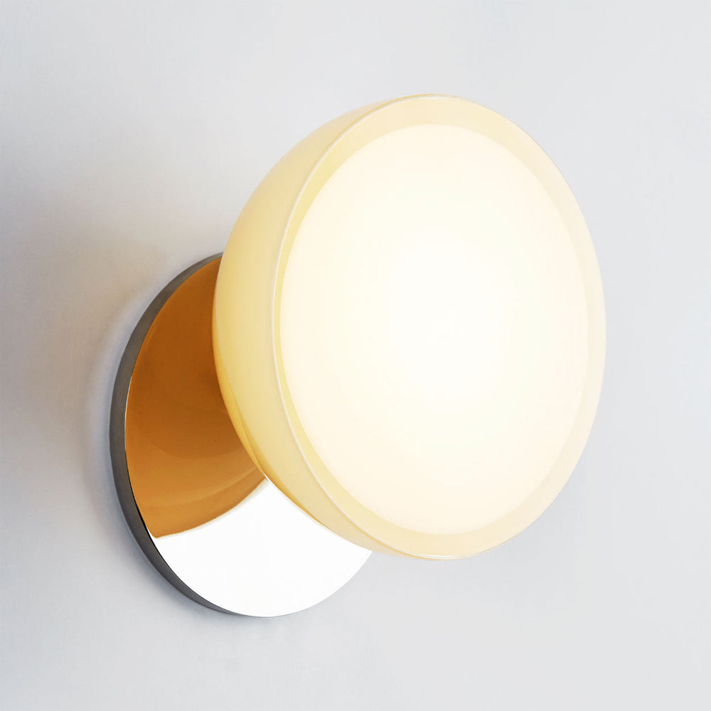 Geode LED Wall Light in Detail.