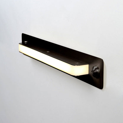 Halo LED Wall Light in Detail.