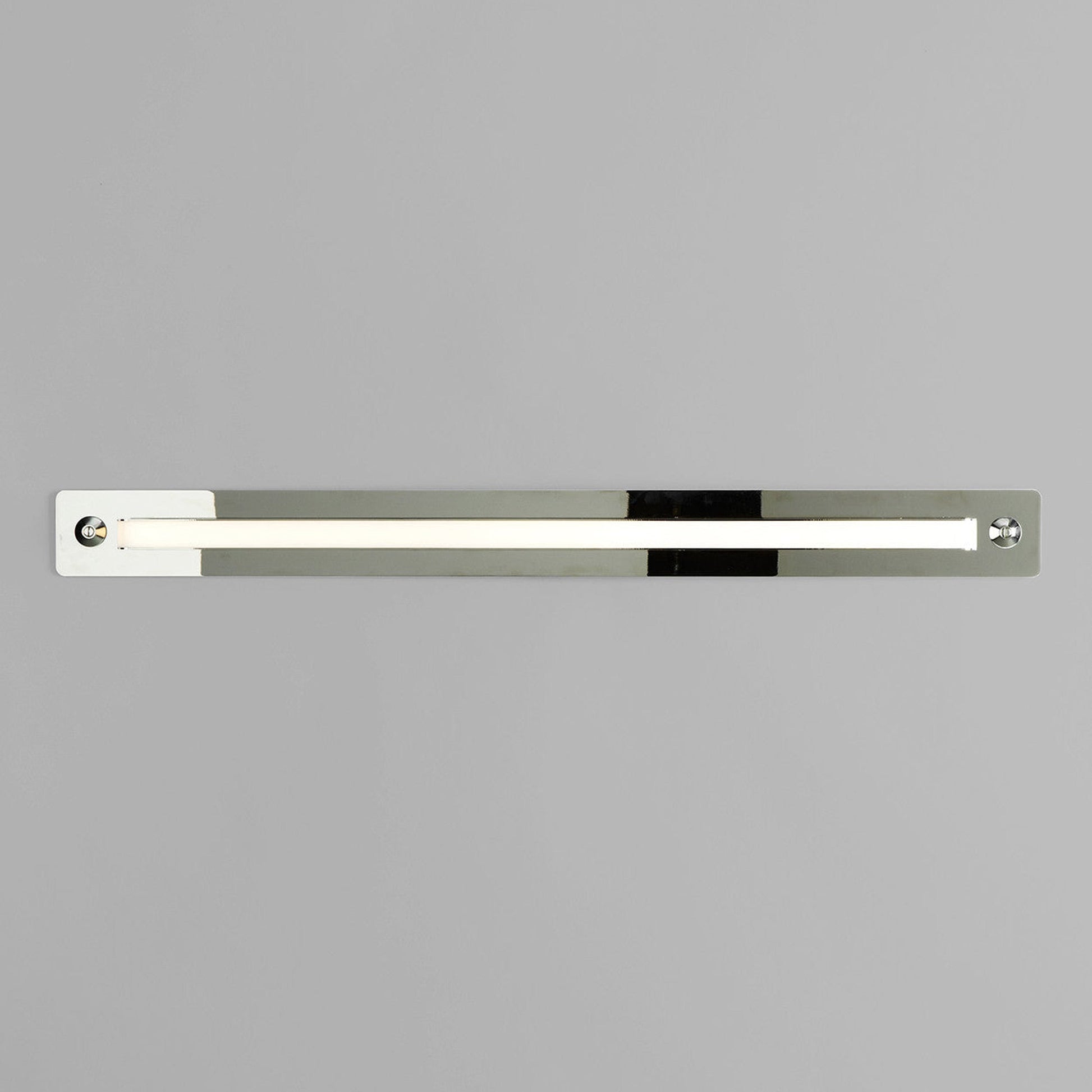 Halo LED Wall Light in Detail.