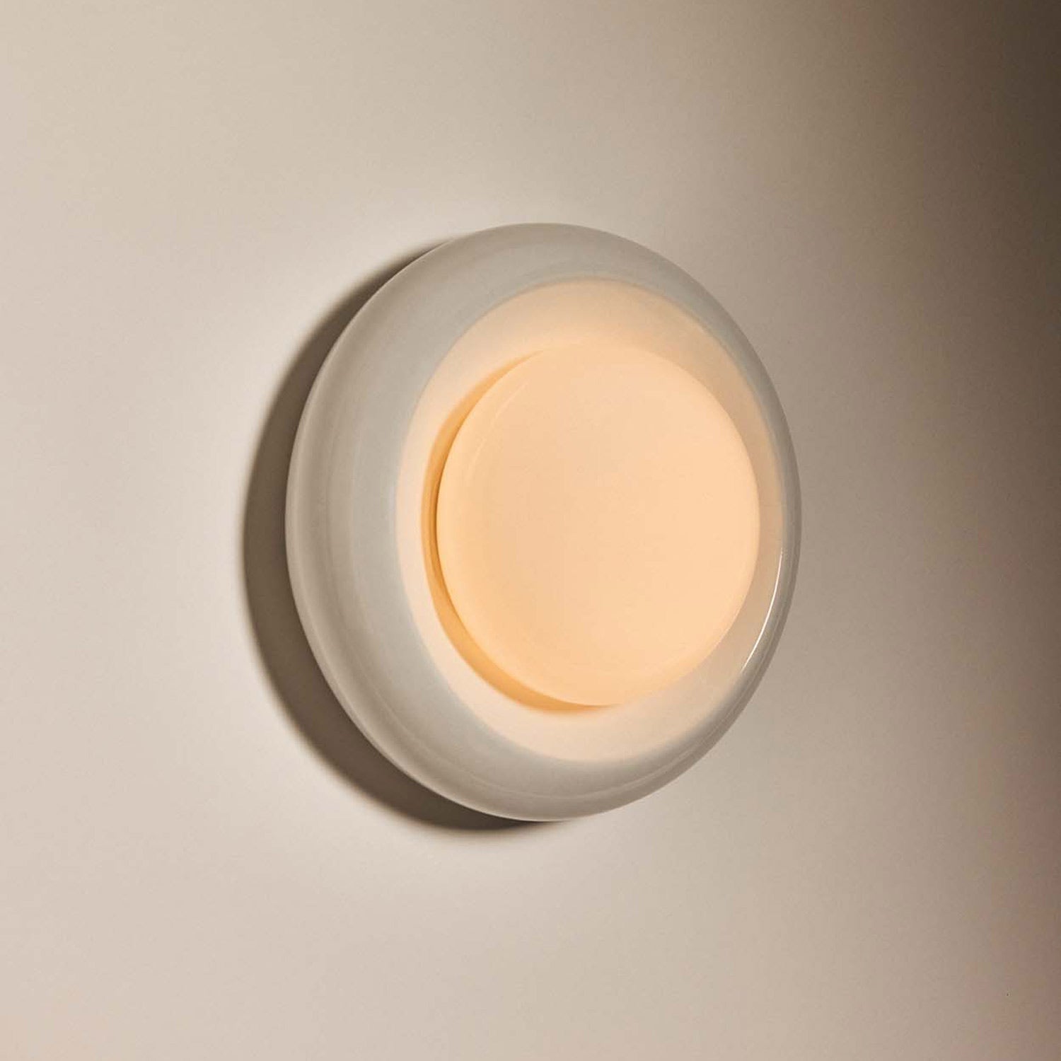 Humboldt LED Wall Light in Detail.