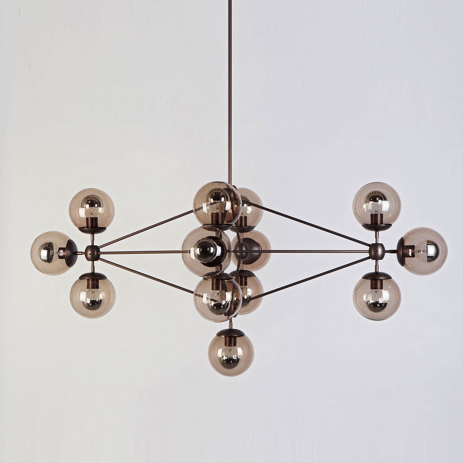Modo Diamond Chandelier in Detail.
