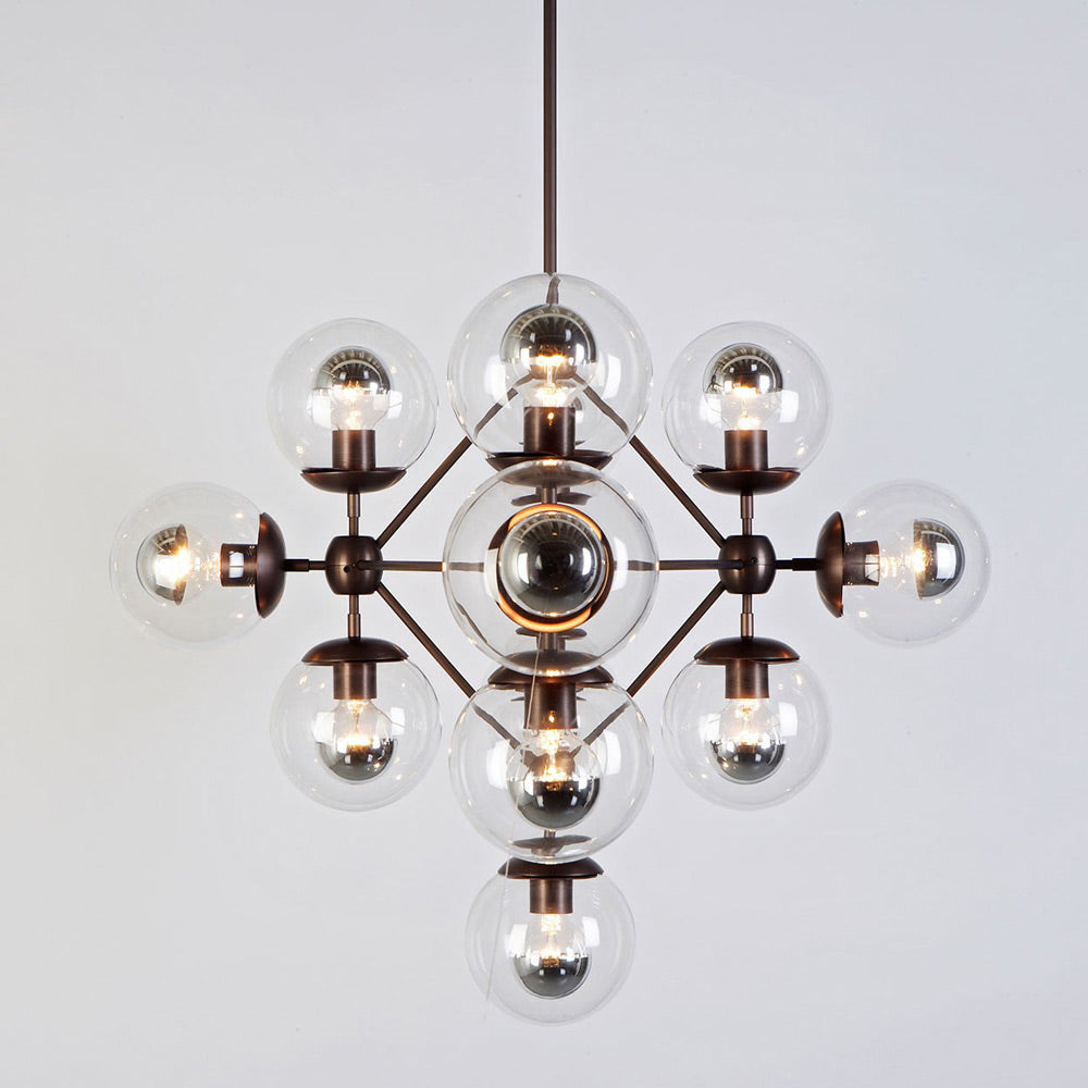 Modo Diamond Chandelier in Detail.