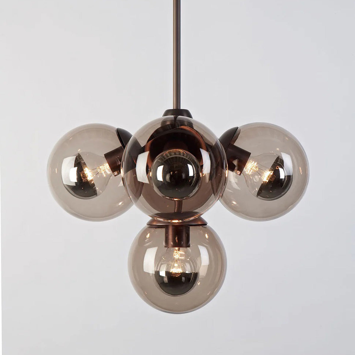 Modo Pendant Light in Detail.