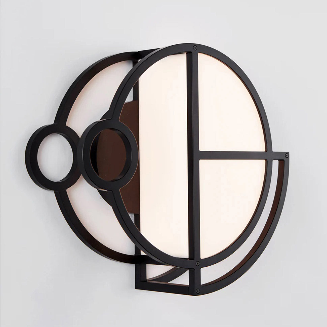 Moonrise round LED Wall Light in Detail.