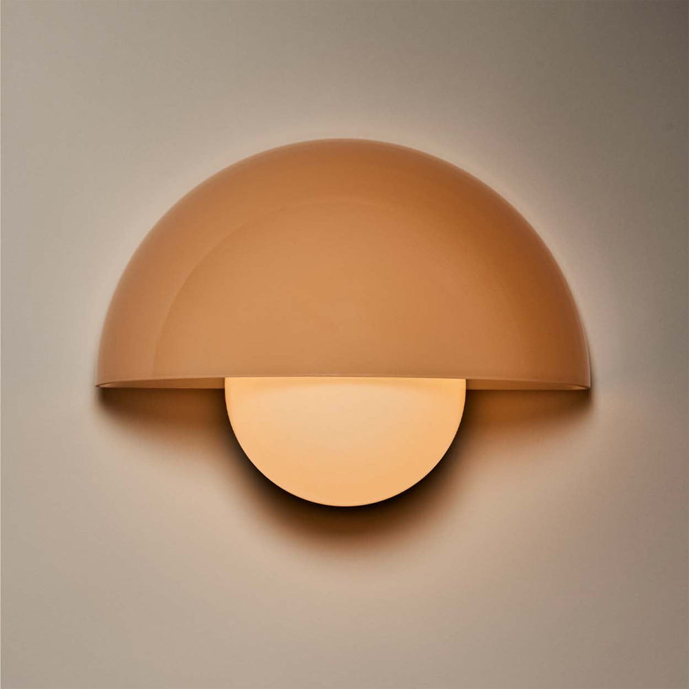 Pearl LED Wall Light in Detail.