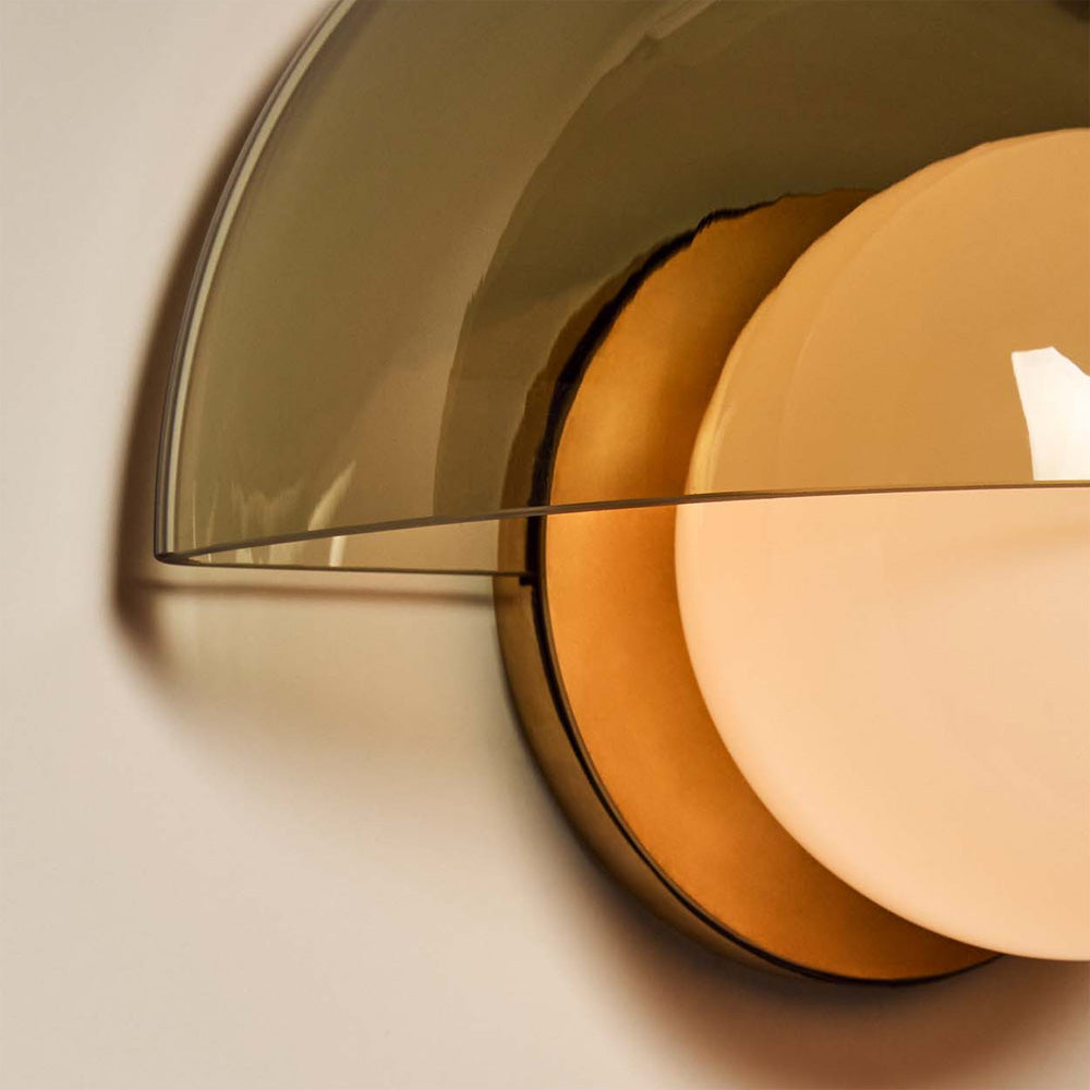 Pearl LED Wall Light in Detail.