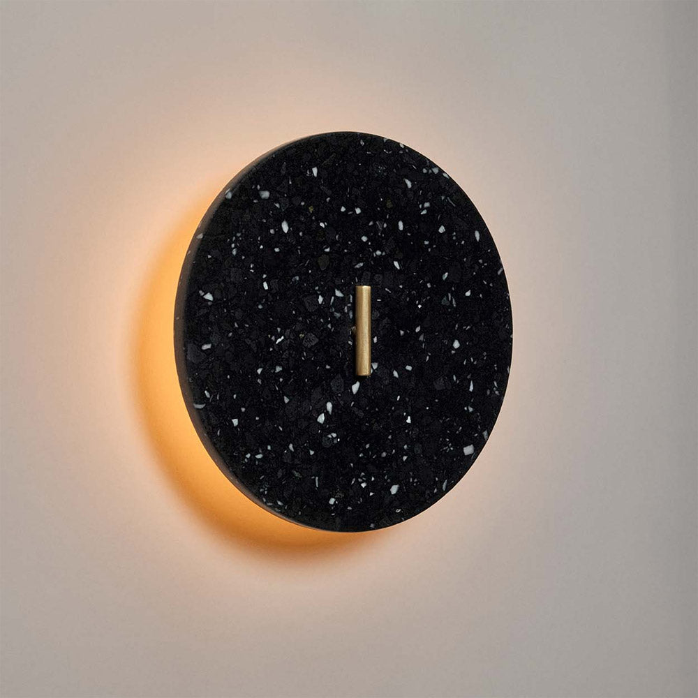 Pith LED Wall Light in Detail.