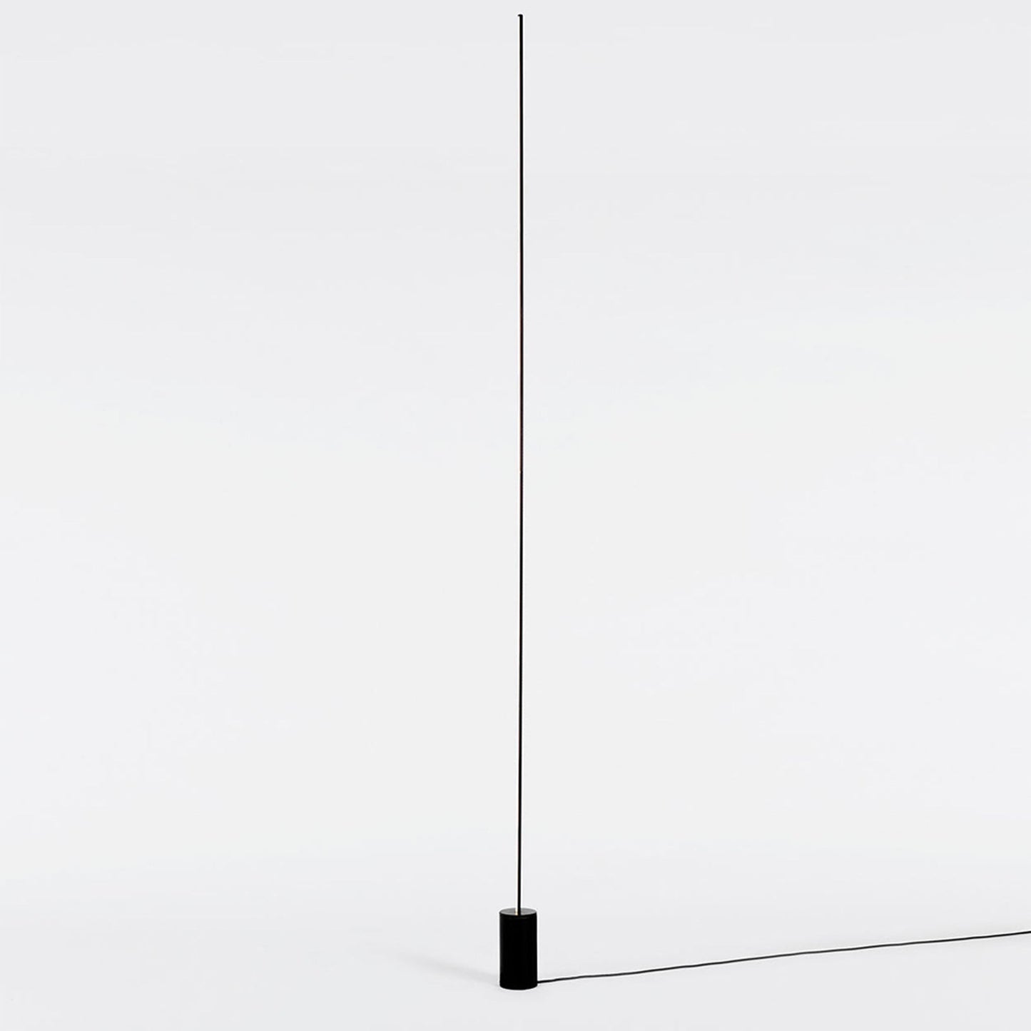 Pole Vertical LED Floor Lamp in Detail.