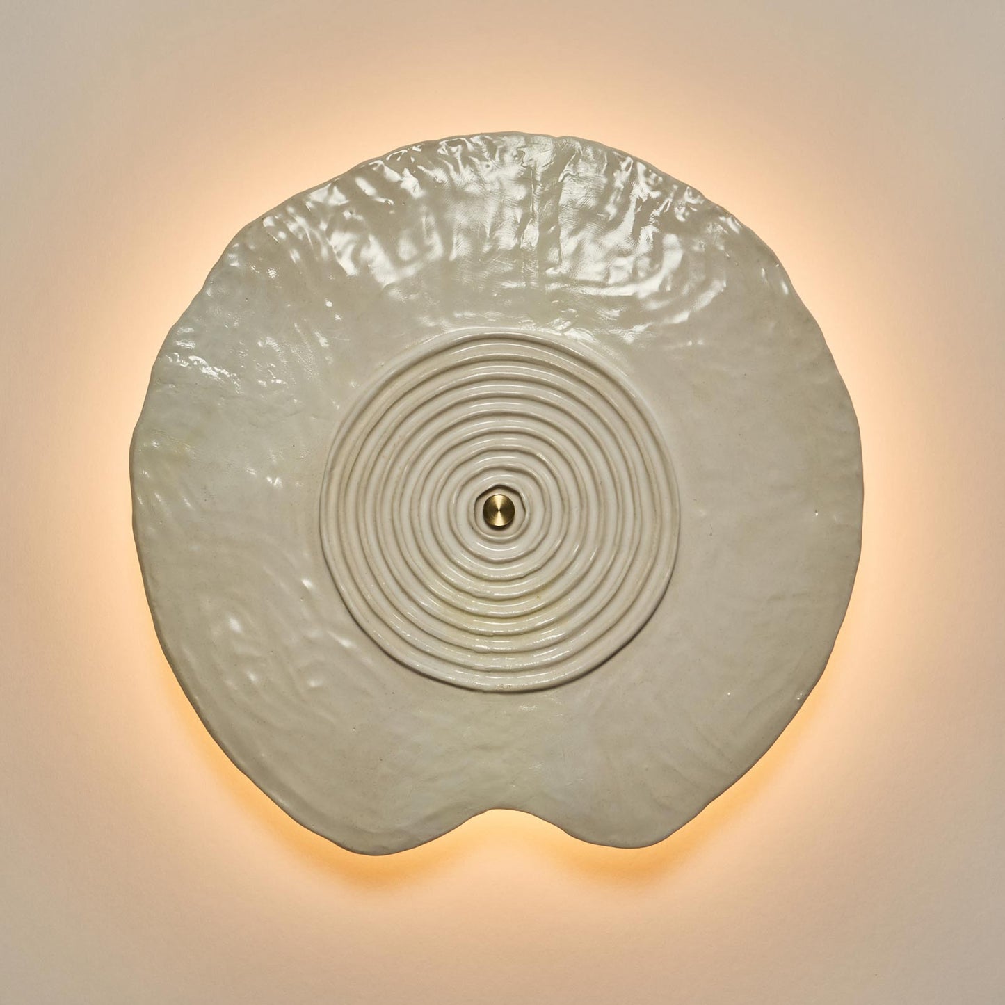 Resonance I LED Wall Light in Detail.