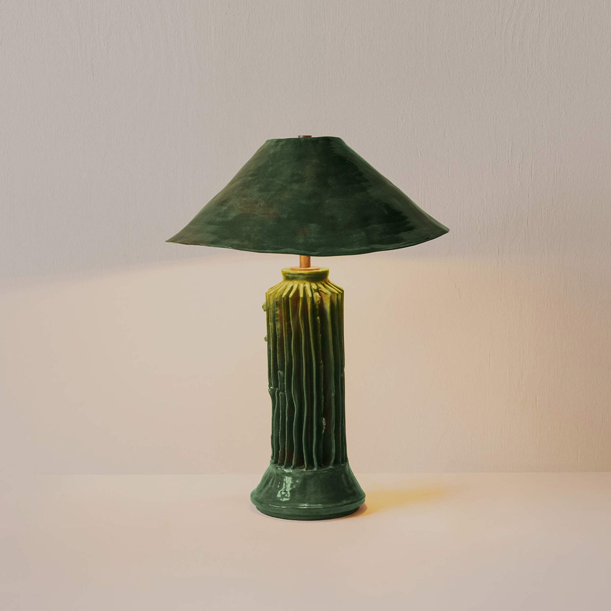 Silo II LED Table Lamp in Detail.