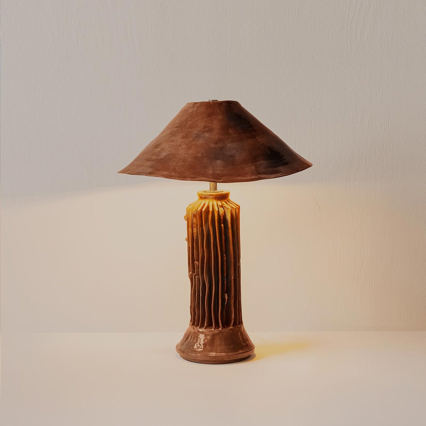 Silo II LED Table Lamp in Detail.
