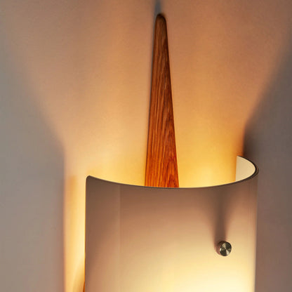 The Laddi Cylinder LED Wall Light in Detail.
