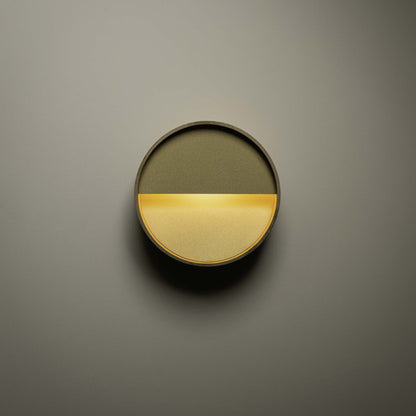 Tobor LED Wall Light in Detail.