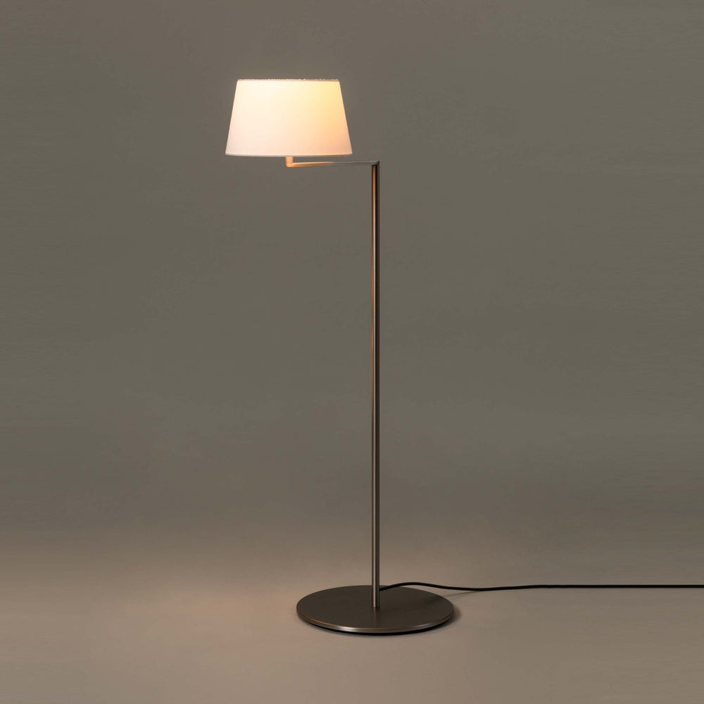 Americana Floor Lamp in Detail.
