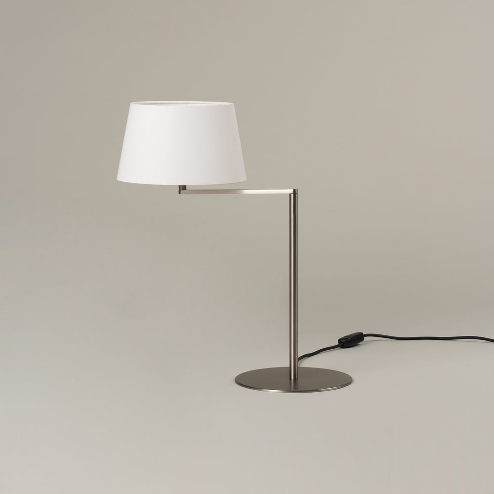 Americana Table Lamp in Detail.