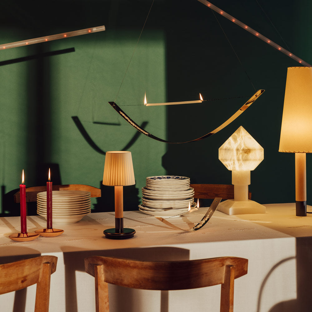 Básica M1 Table Lamp in dining room.