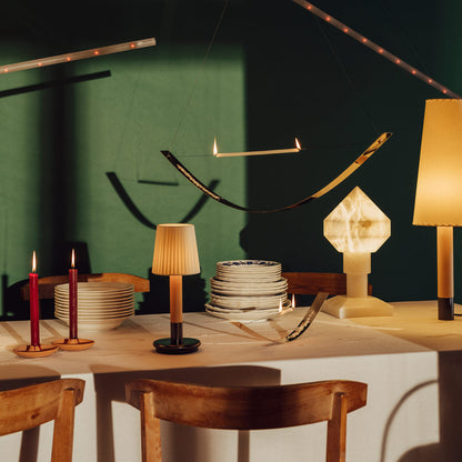 Básica M1 Table Lamp in dining room.