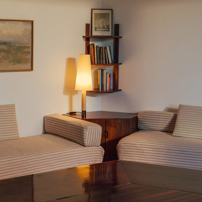 Básica M2 Table Lamp in living room.