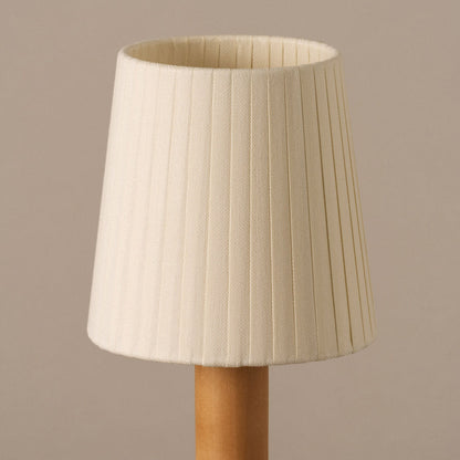 Básica Mini LED Rechargeable Table Lamp in Detail.