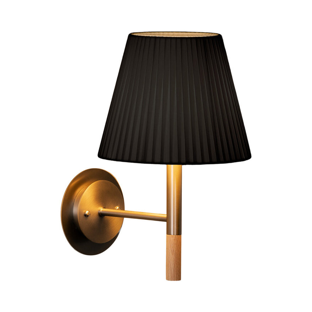 BC2 Wall Light.