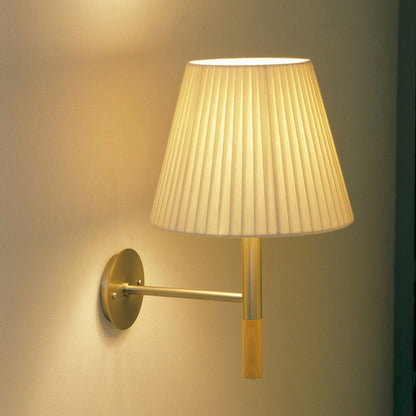 BC2 Wall Light in Detail.