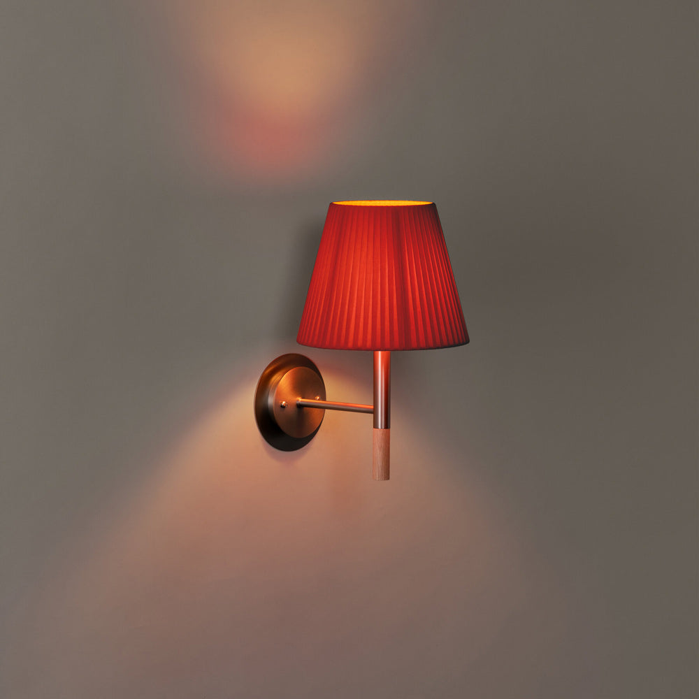 BC2 Wall Light in Detail.