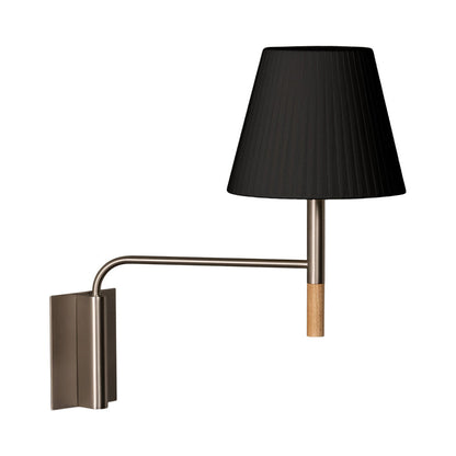 BC3 Wall Light in Black.