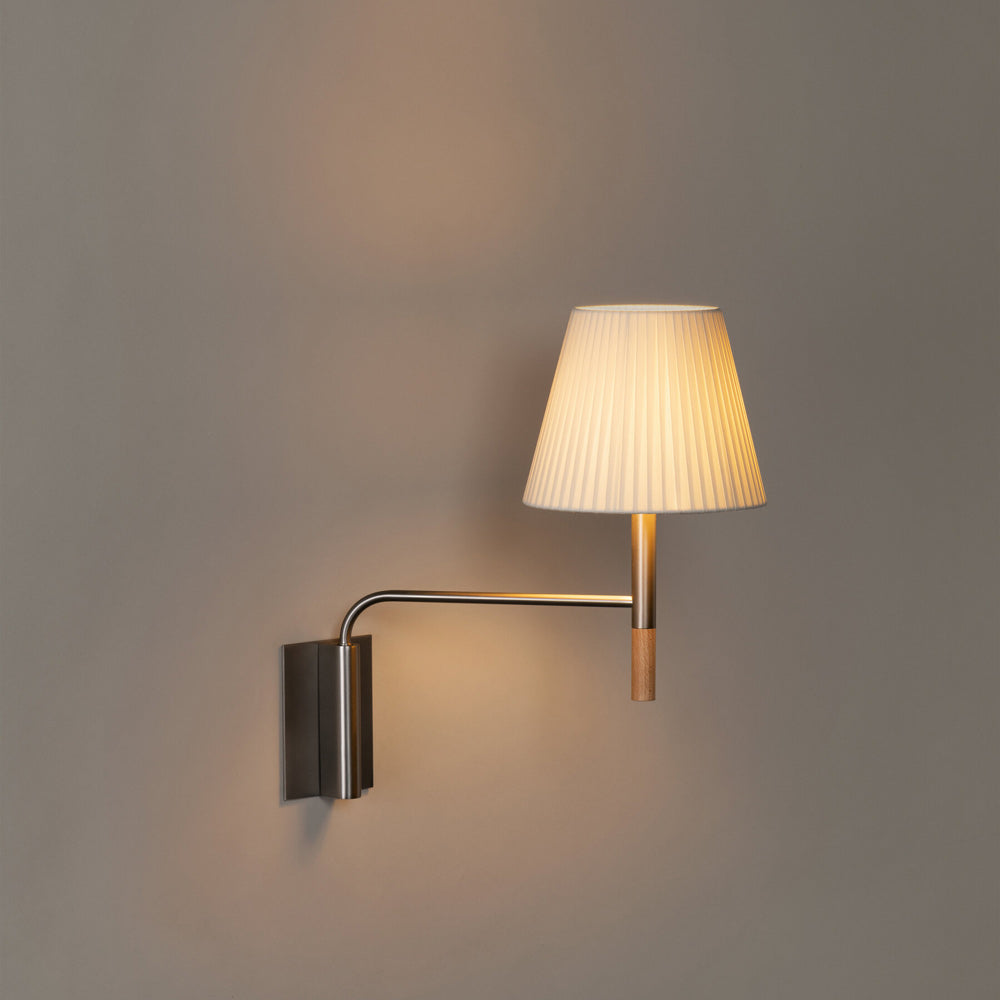 BC3 Wall Light in Detail.