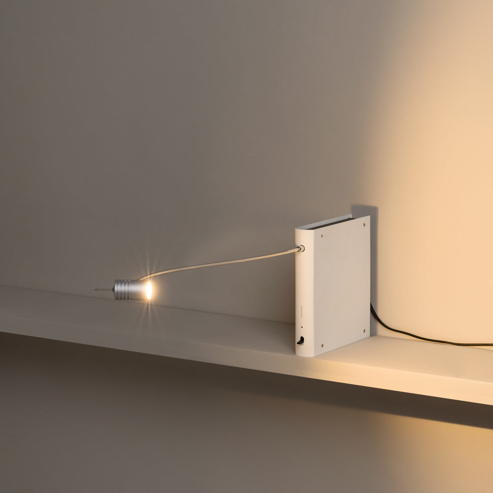 Bib Luz LED Table Lamp in Detail.