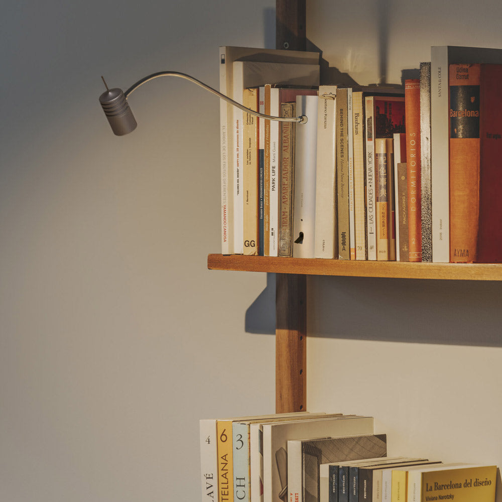 Bib Luz LED Table Lamp in Detail.