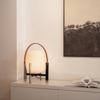 Cesta Metálica Table Lamp in Detail.