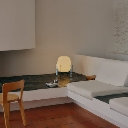 Cesta Metálica Table Lamp in living room.