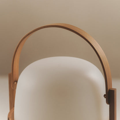 Cestita LED Rechargeable Table Lamp in Detail.