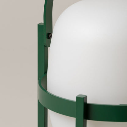 Cestita Outdoor LED Rechargeable Table Lamp in Detail.