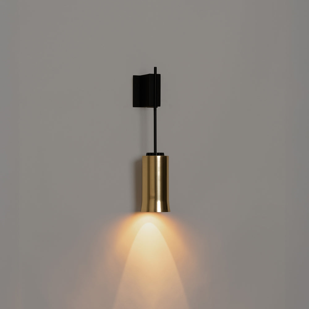 Cirio LED Wall Light in Detail.