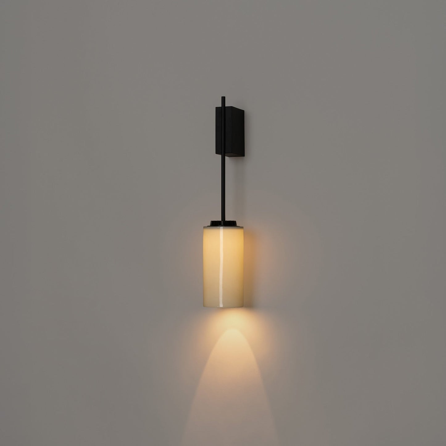 Cirio LED Wall Light in Detail.