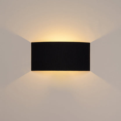 Comodín Wall Light in Detail.