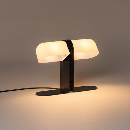 Duo Table Lamp in Detail.