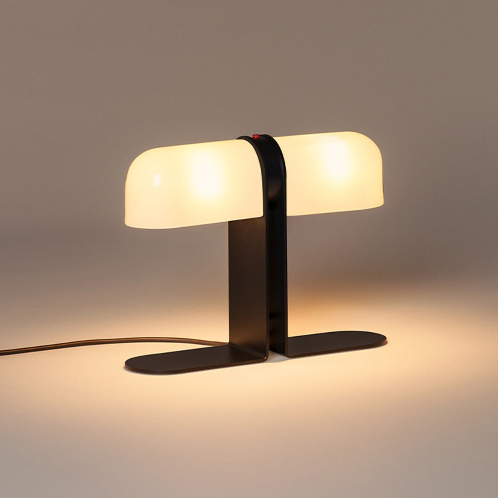 Duo Table Lamp in Detail.