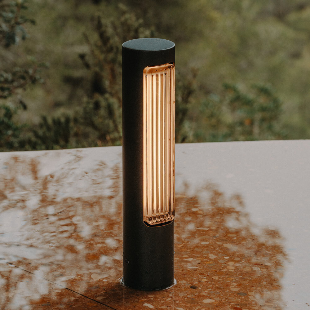 Estadio Outdoor LED Path Light in Detail.