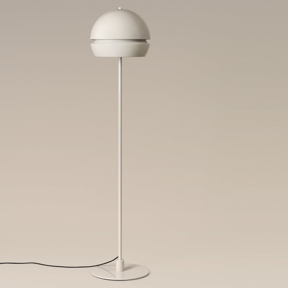 Fontana Alta LED Floor Lamp in Detail.