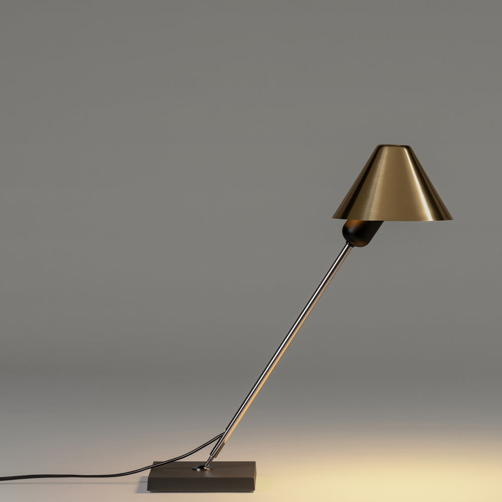 Gira Table Lamp in Detail.