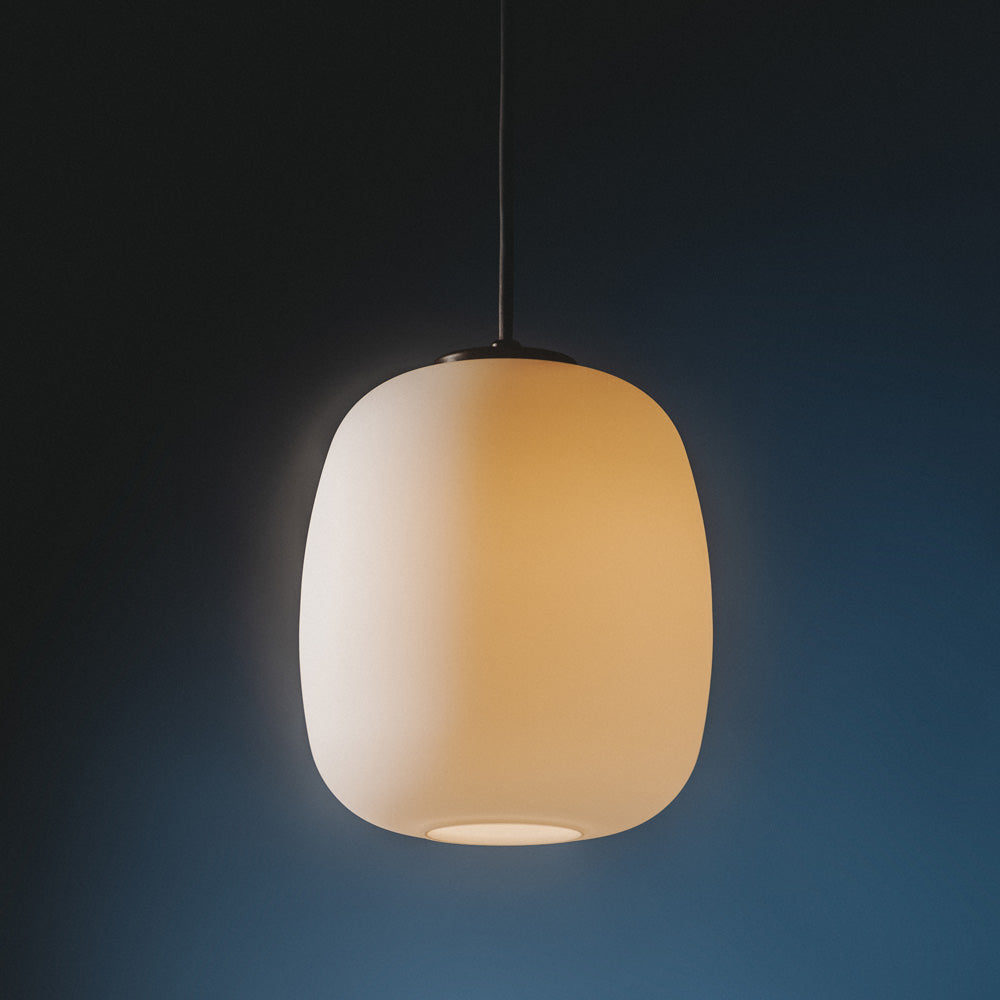 Globo Cesta Pendant Light in Detail.