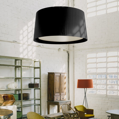 GT1000 / GT1500 LED Pendant Light in living room.