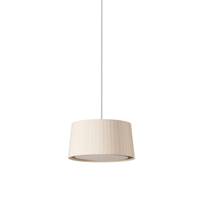 GT5 / GT6 Pendant Light in White/Natural (17.6-Inch).
