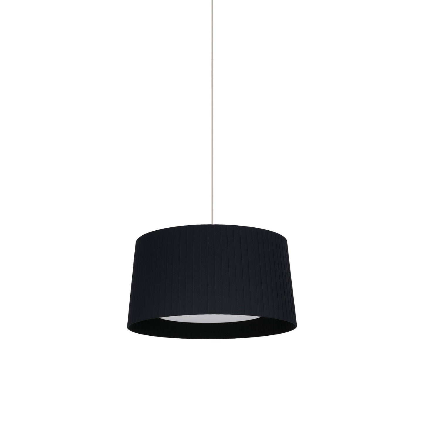 GT5 / GT6 Pendant Light in White/Black (24.4-Inch).
