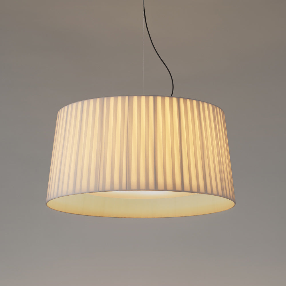 GT7 Pendant Light in Detail.