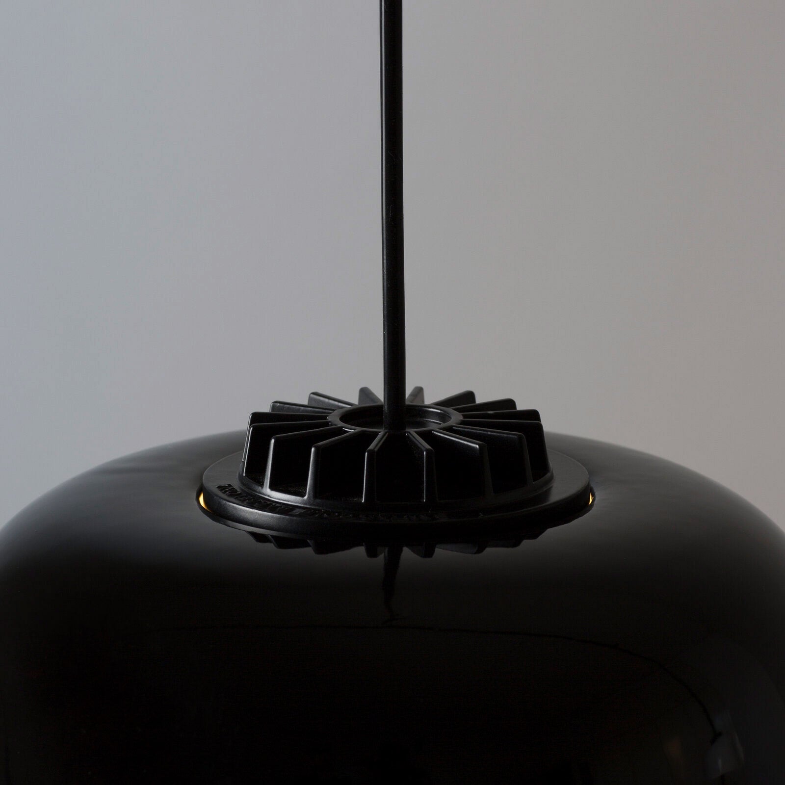 HeadHat Bowl LED Pendant Light in Detail.