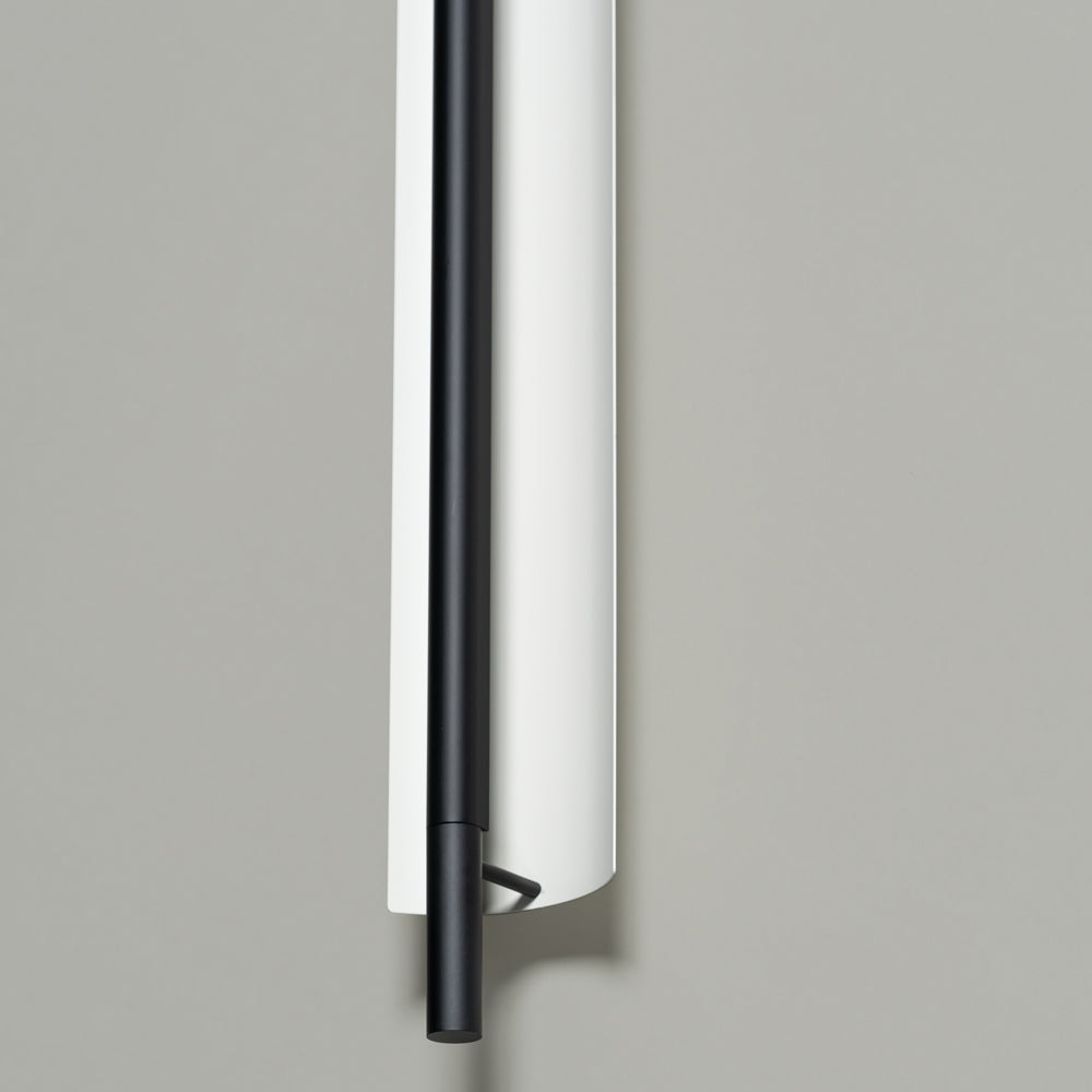 Lámina 165 LED Wall Light in Detail.