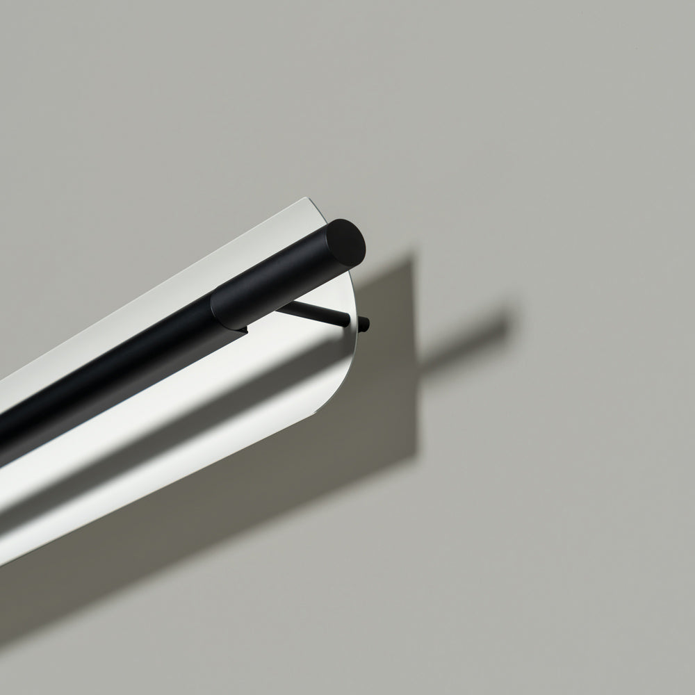 Lámina 165 LED Wall Light in Detail.